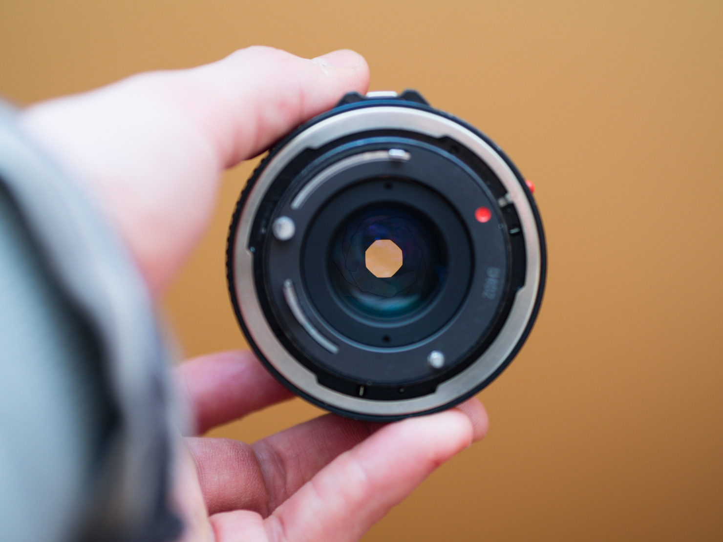Canon FDn 35mm f/2 lens