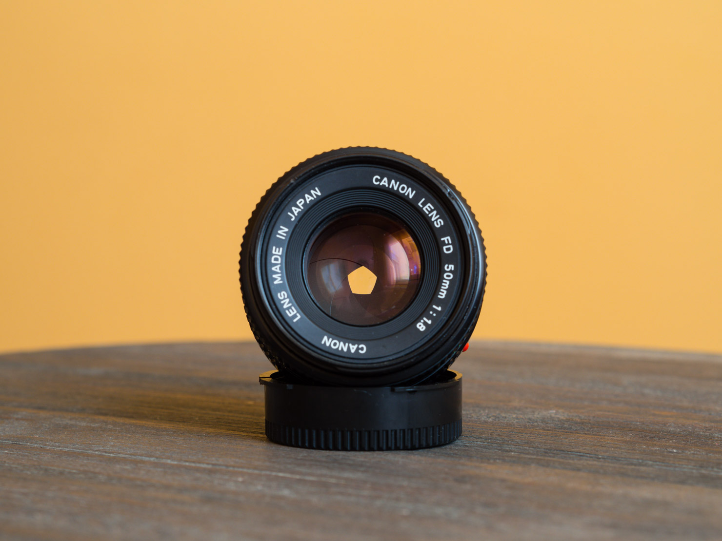 Canon FDn 50mm f/1.8 lens