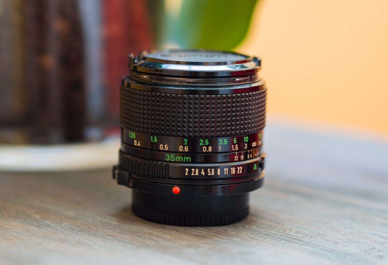 Canon FDn 35mm f/2 lens